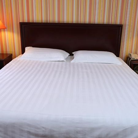 Pai Hotel Heze Dingtao Wantai City Bagian luar foto